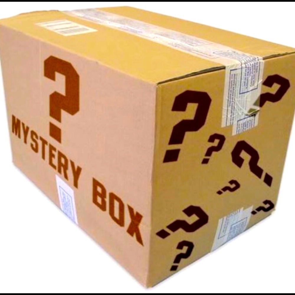 APPLE PRODUCTS MYSTERY BOX!!!! 

(All products come in original packaging.)